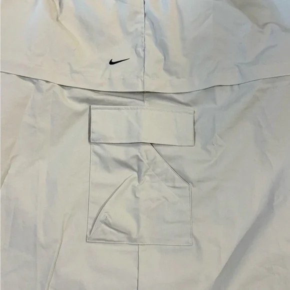 Nike Sportswear Essentials Mid-rise Convertible Cargo Maxi-Mini Skirt - Picture 8 of 15